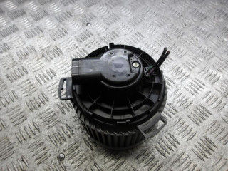 моторчик печки Mazda 3 BL [рестайлинг] 2011, 1.6 л., бензин, МКПП, хетчбэк 5 дв., 8727000860