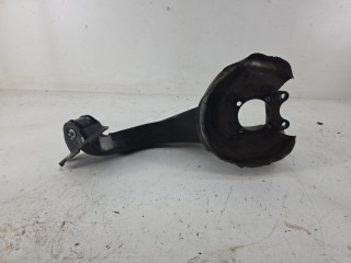 кулак задний левый BMW 2 серия Active Tourer F45 2015, 2.0 л., B48 A20 A, 6851579, 33326851579