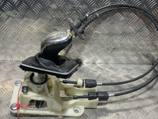 кулиса Volvo V40 2 поколение 2013, 1.6 л., D 4162 T, дизель, 6МКПП, хетчбэк 5 дв.