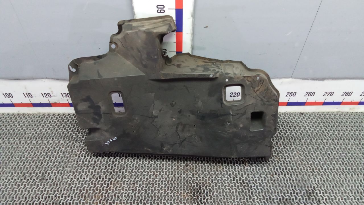 защита днища Toyota C-HR 1 поколение AX10 2017, 1.2 л., бензин - фото №1