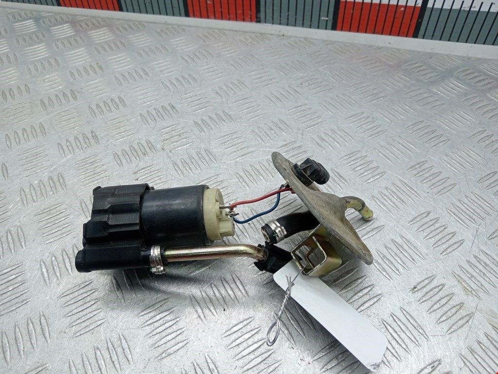 насос топливный Opel Vectra A 1994, 1.6 л., МКПП, седан - фото №1