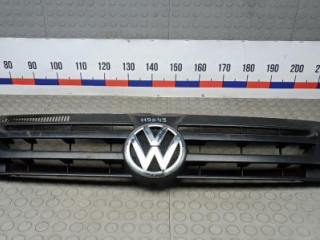 решетка радиатора Volkswagen Transporter T5 [рестайлинг] 2011, 2.0 л., дизель, микроавтобус