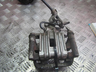 суппорт задний левый Volkswagen Golf 4 поколение 2004, 1.6 л., бензин, МКПП, хетчбэк 5 дв.