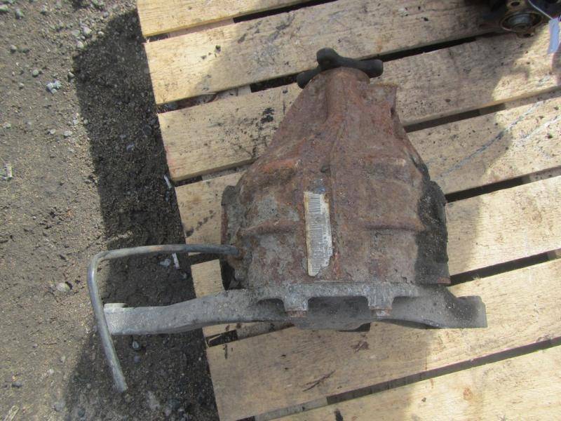 редуктор заднего моста Mercedes-Benz Vito W639 2008, 2.2 л., дизель, МКПП, микроавтобус, 9043530510 - фото №1