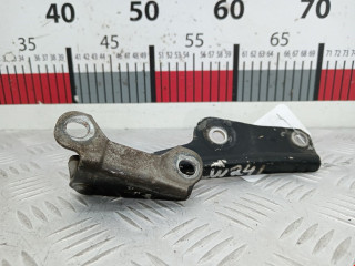 петля капота левая Mitsubishi L200 4 поколение 2008, 2.5 л., МКПП, пикап, MR473529