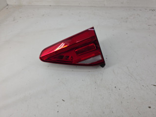 фонарь крышки багажника правый Volkswagen Touran 2 поколение 2017, 1.4 л., CZDA, бензин, АКПП, хетчбэк 5 дв., 5TA945094E