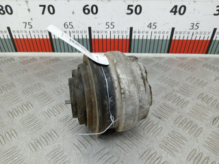 подушка крепления двигателя Mercedes-Benz S-Класс W220 2001, 5.0 л., АКПП, седан, A2202401817