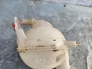 бачок расширительный Peugeot 307 1 поколение 2004, 1.6 л., бензин, 5МКПП, хетчбэк 5 дв.