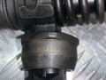 форсунка Volkswagen Golf 5 поколение 2006, 1.9 л., дизель, 038130073BN - фото №9