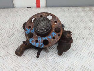 ступица передняя правая Mercedes-Benz CLK-Класс C209/A209 2003, 2.6 л., бензин