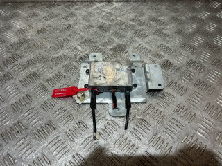 усилитель антенны Mercedes-Benz R-Класс W251 2006, 3.0 л., OM 642.950, дизель, АКПП, минивэн, 2118200885