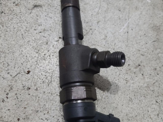 форсунка Peugeot 208 1 поколение 2012, 1.4 л., 8HR (DV4C), дизель, МКПП, 0445110339