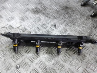 форсунка Volkswagen Golf 4 поколение 2005, 1.4 л., бензин, 036906031AG