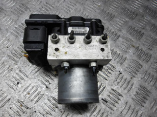 блок ABS BMW X1 E84 2010, 2.0 л., дизель, МКПП, внедорожник 5 дв., 6768550