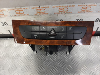 кнопка аварийной сигнализации Mercedes-Benz E-Класс W211/S211 2004, 2.7 л., АКПП, универсал, A2118210958