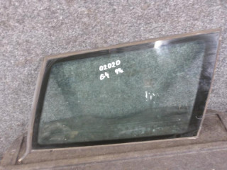 стекло кузовное боковое правое Volkswagen Golf 3 поколение 1999, 1.6 л., бензин, МКПП, универсал