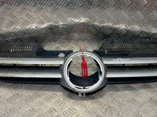 решетка радиатора Volkswagen Golf 5 поколение 2004, 2.0 л., SDi, BDK, дизель, 5МКПП, хетчбэк 5 дв.