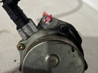 насос вакуумный Renault Megane 2 поколение 2003, 1.5 л., K9K 722, дизель, 5МКПП, хетчбэк 5 дв., PIERBURG