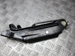 домкрат Volkswagen Golf 4 поколение 2006, 1K0011031J