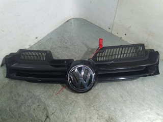 решетка радиатора Volkswagen Golf 5 поколение 2005, 1.9 л., дизель, 5МКПП, черный, хетчбэк 5 дв.