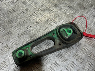 подушка крепления двигателя Dacia Duster 1 поколение 2013, 1.5 л., K9K 898, дизель, 6МКПП, внедорожник 5 дв.