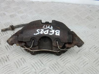 суппорт передний правый Ford Kuga 1 поколение 2009, 2.0 л., дизель, внедорожник 5 дв.