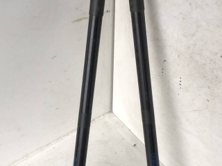 амортизатор крышки багажника (3-5 двери) Chevrolet Equinox 3 поколение 2019, 1.5 л., бензин, АКПП, внедорожник 5 дв., полный привод