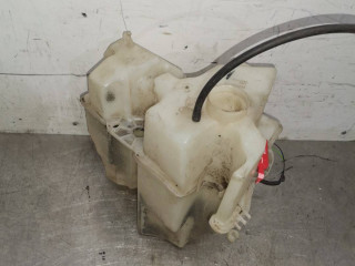 бачок омывателя Volvo V70 2 поколение [рестайлинг] 2007, 2.4 л., дизель, 5МКПП, черный, универсал