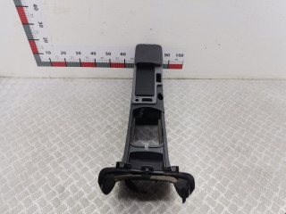консоль салона Volvo C30 1 поколение 2008, 1.6 л., МКПП, хетчбэк 3 дв., 39804567