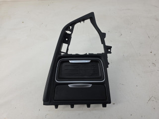 подстаканник BMW 4 серия F32/F33 2015, 2.0 л., бензин, АКПП, 51169218926