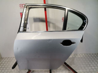 дверь задняя левая BMW 5 серия E60/E61 2007, 2.0 л., МКПП, седан, 41527202341