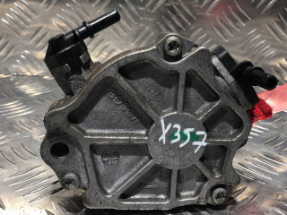 насос вакуумный Ford Fiesta 5 поколение [рестайлинг] 2008, 1.6 л., дизель, 5МКПП, BOSCH