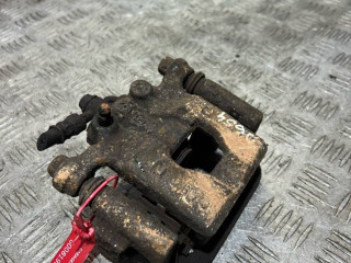 суппорт задний левый Nissan Qashqai 1 поколение 2007, 1.6 л., бензин, МКПП, внедорожник 5 дв.