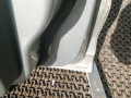 стекло двери передней правой Ford Kuga 1 поколение 2008, 2.0 л., дизель, внедорожник 5 дв. - фото №8