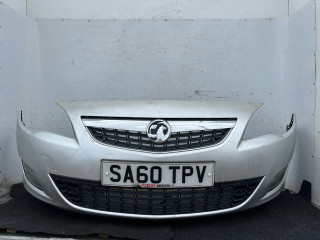 бампер передний Opel Astra J 2010, 1.4 л., A 14 XER, бензин, 5МКПП, хетчбэк 5 дв.