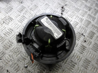 моторчик печки Peugeot 207 1 поколение [рестайлинг] 2011, 1.6 л., дизель, МКПП, универсал