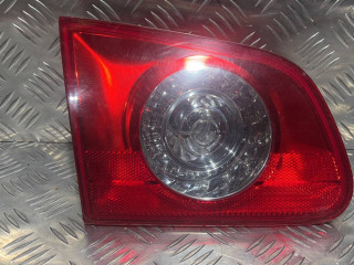 фонарь крышки багажника левый Volkswagen Passat B6 2007, 2.0 л., дизель, 5МКПП, универсал
