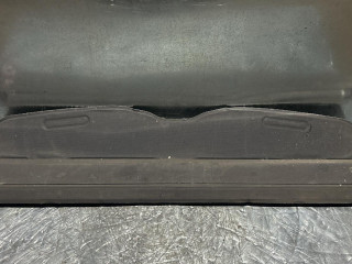 шторка багажника Audi 80 8C/B4 1992, 1.9 л., 1Z, дизель, 5МКПП, красный, универсал