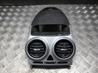 дефлектор обдува салона Opel Corsa D [рестайлинг] 2014, 1.2 л., бензин, АКПП, хетчбэк 5 дв., 13363313