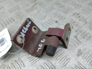 петля двери Peugeot 406 1 поколение [рестайлинг] 2000, 2.0 л., МКПП, седан, 903585