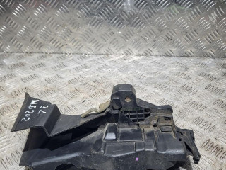 замок двери задней левой Mercedes-Benz C-Класс W202/S202 [рестайлинг] 2000, 2.2 л., дизель, универсал, 2027201735