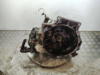 КПП механическая (МКПП) Mazda 323 3 поколение 1992, 1.5 л., бензин