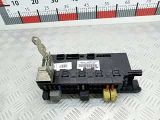 блок предохранителей Mercedes-Benz C-Класс W203/S203/CL203 2000, 2.0 л., АКПП, седан, A2035452901