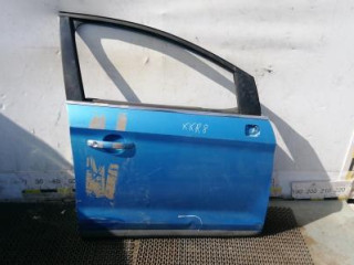 дверь передняя правая Ford Kuga 1 поколение 2008, 2.0 л., дизель, МКПП, внедорожник 5 дв.