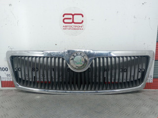 решетка радиатора Skoda Octavia 2 поколение (A5) 2007, 2.0 л., МКПП, хетчбэк 5 дв., 1Z0853668A