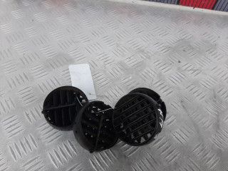 дефлектор обдува салона Kia Retona 1 поколение 2000, 2.0 л., МКПП, внедорожник 3 дв.