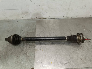 полуось передняя правая (приводной вал, ШРУС) Volkswagen Touran 1 поколение 2003, 2.0 л., дизель, 6МКПП, минивэн