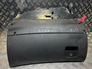 бардачок Audi A6 4B/C5 1999, 2.5 л., универсал