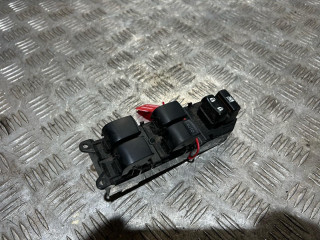 блок управления стеклоподъемниками Toyota Auris 1 поколение 2009, 1.4 л., 1ND-TV, дизель, 6МКПП, хетчбэк 5 дв., 192830