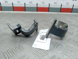 петля крышки багажника Skoda Octavia 1 поколение [рестайлинг] 2003, 1.6 л., МКПП, хетчбэк 5 дв., 1U6827301